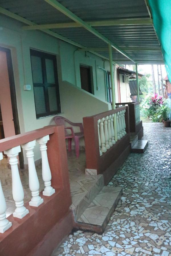 Fatima'S Place Vagator Exterior photo